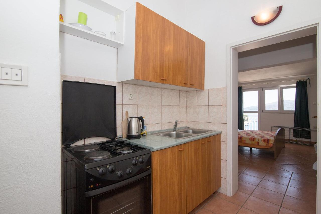 Apartments Bj マリナ 部屋 写真
